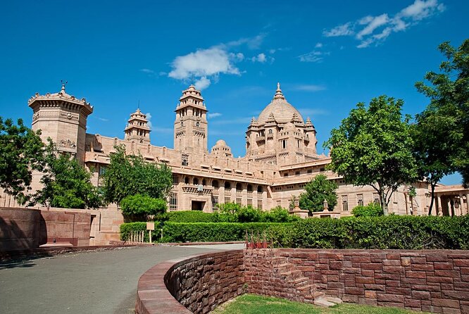 Guided Jodhpur City Tour With Lunch & Entry Including Pick & Drop - Key Points