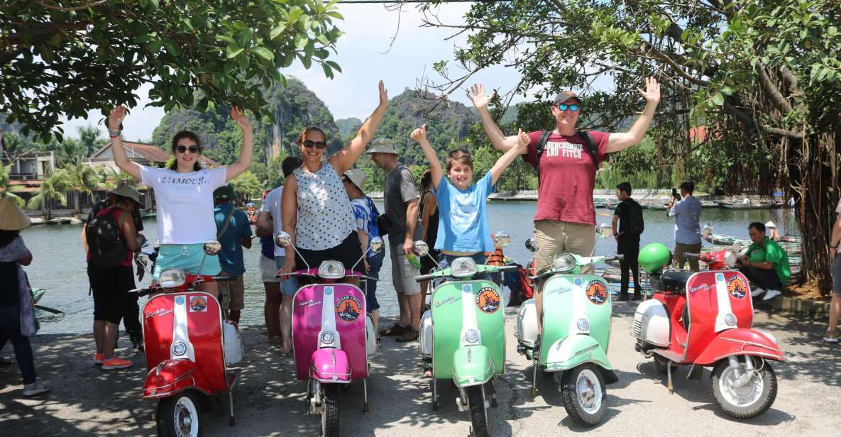 Hanoi 4.5-Hour Vespa Tour City Tour - Key Points