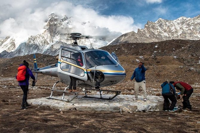 Helicopter Flight From Kathmandu to Lukla - Key Points