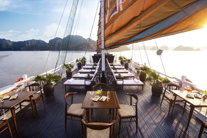 Hera Classic Cruise 2 Days 1 Night Explore Halong Bay From HANOI - Key Points