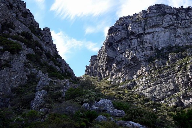 Hike Table Mountain via Kasteels Poort Morning Tour - Meeting Point Details