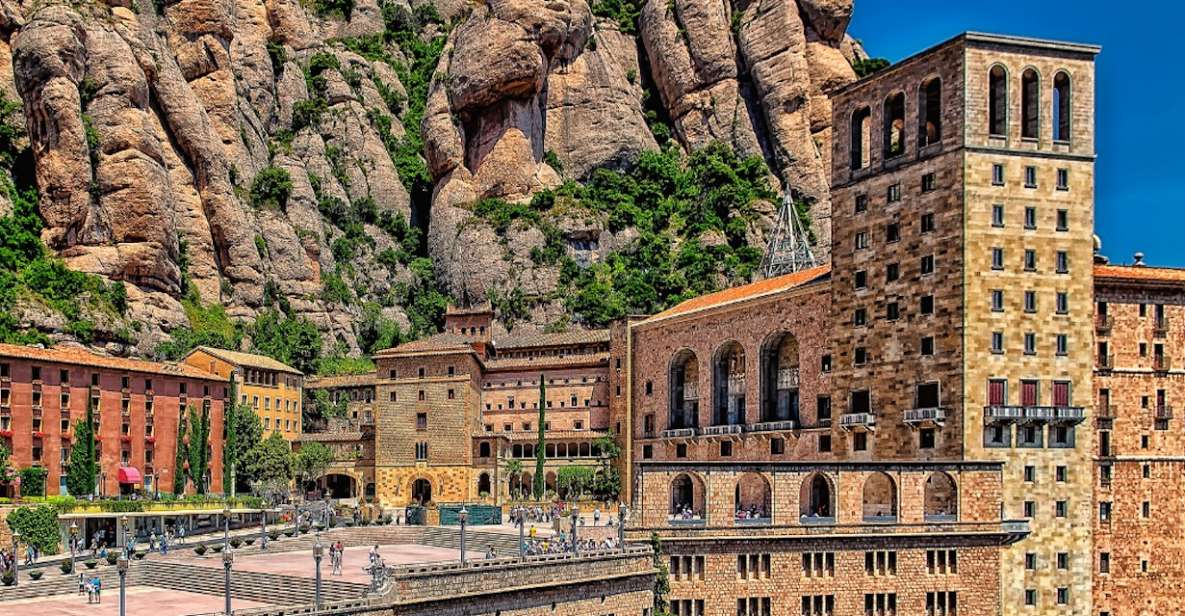 Hiking and Cultura to Montserrat Mountain Natural Park - Key Points