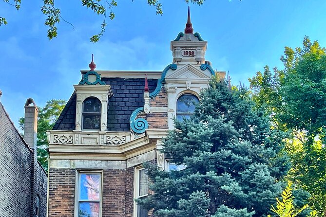 Historic Homes and Cottages of Wicker Park Walking Tour - Key Points