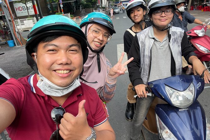 Ho Chi Minh City Street Food Tour by Motorbike/ Car With Student - Key Points