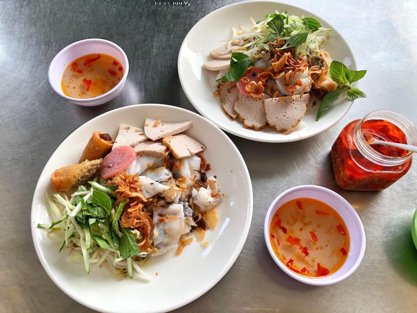 ho chi minh original walking street food tour with local Ho Chi Minh: Original Walking Street Food Tour With Local
