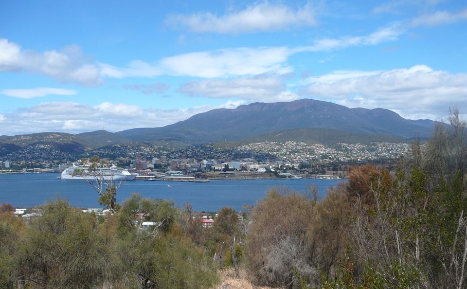 hobart 3 hour city sightseeing tour Hobart: 3-Hour City Sightseeing Tour