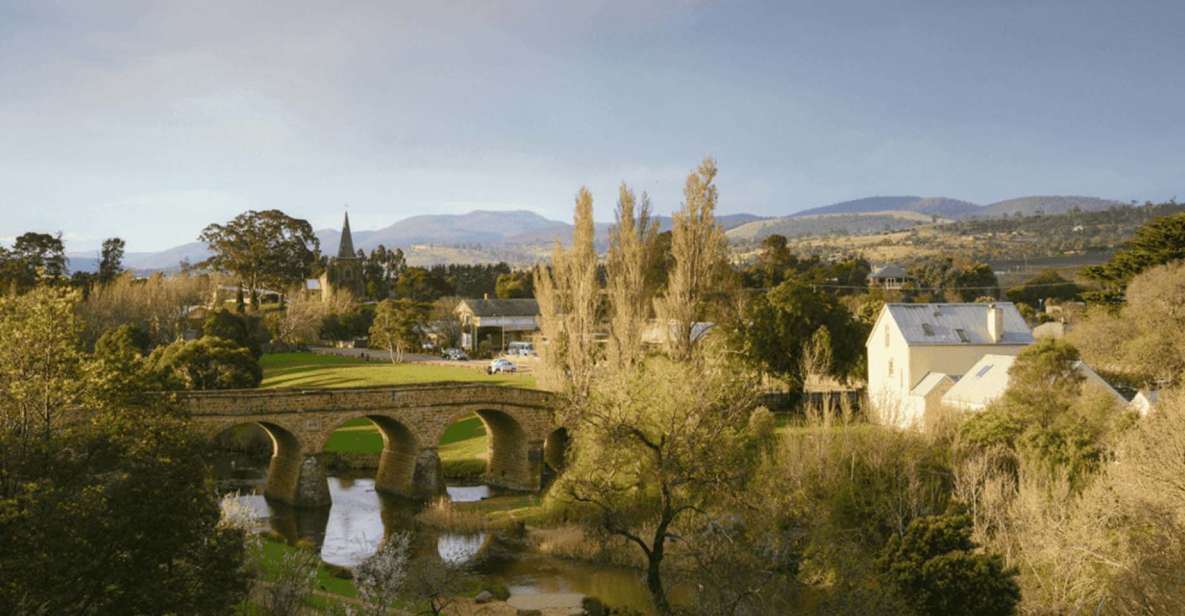 Hobart: Richmond Village Shuttle - Key Points