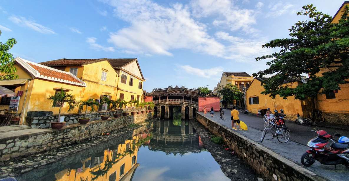 Hoi an Ancient Town and Traditional Village by Bicycle - Key Points