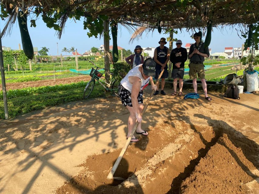 Hoi An Countryside Bike Tour- Tra Que Village & Basket Boat - Key Points