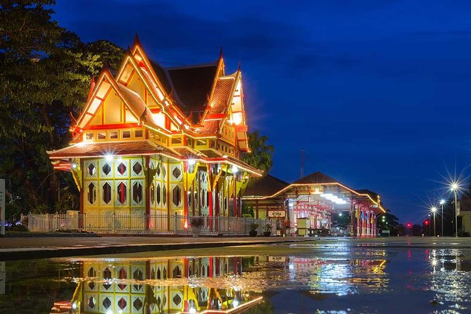 Hua Hin by Night in a Samlor (Trishaw) Including Thai Seafood Dinner - Key Points