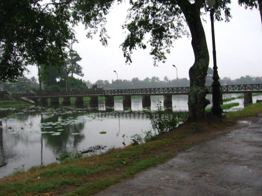 Hue City by Cycle Rickshaw: Half-Day Private Tour - Key Points