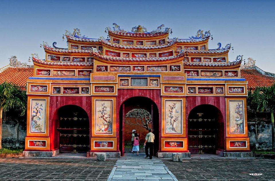 Hue City Day Tour From Da Nang & Hoi an by Car & Dragon Boat - Key Points