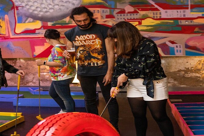 Indoor Mini Golf Experience - Key Points