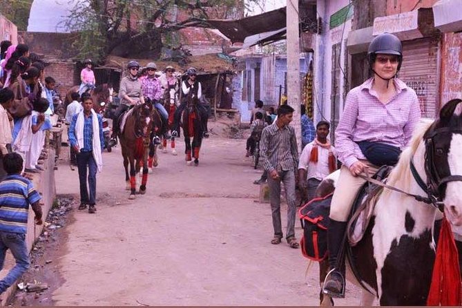 Jaipur Horse Riding Adventure - Key Points