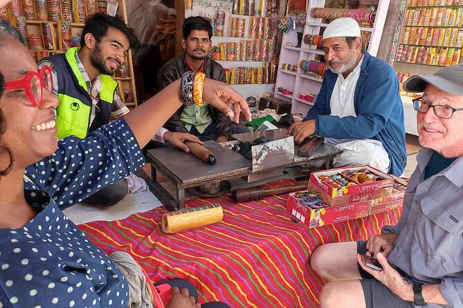 Jaipur Old Town Small-Group Walking Tour With Street Food - Key Points