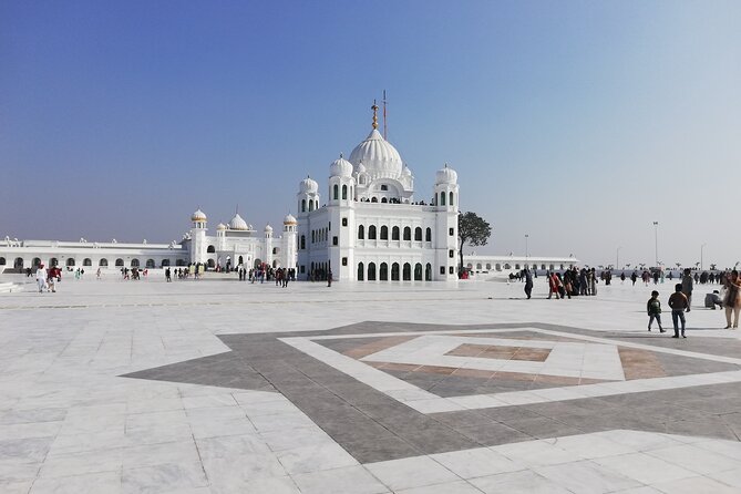 Kartarpur Sahib Tour From Amritsar (With Pakistan Visa). - Key Points