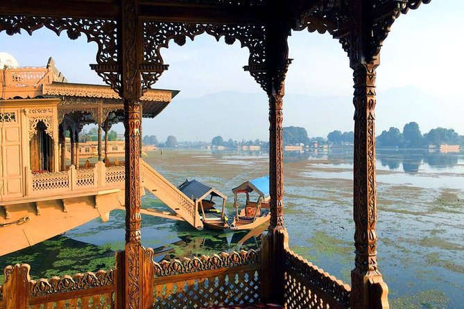 Kashmir Private Tour - an Ultimate Abode of Heaven - Key Points