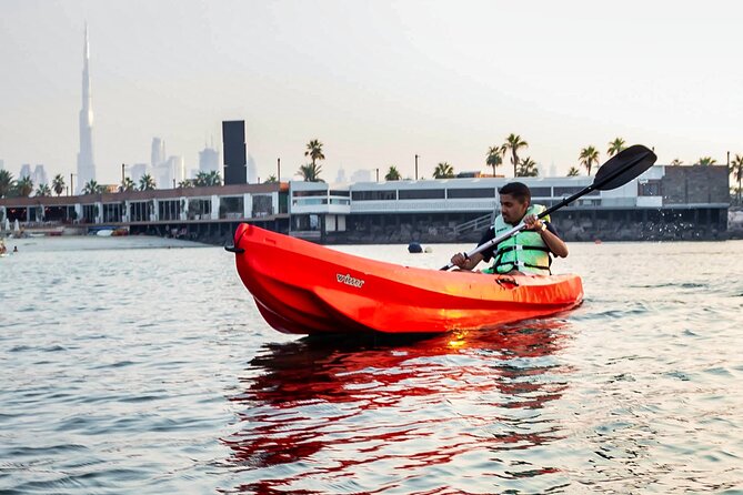 Kayak Rental Watersports in Jumeirah - Key Points