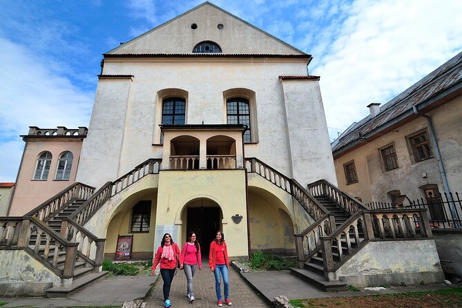 Kazimierz Jewish Quarter of Krakow With Schindler'S Factory Walking Tour - Key Points