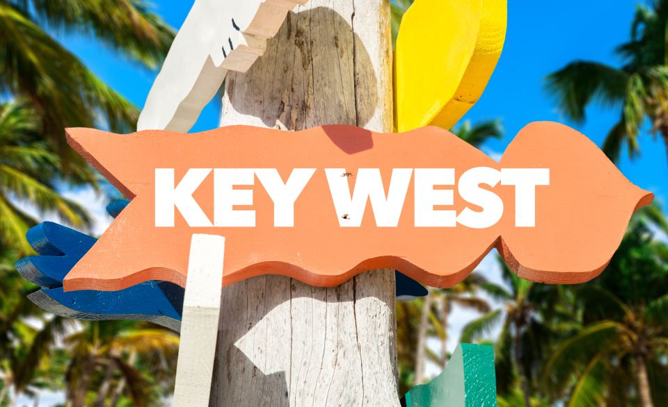 Key West: Haunted Pub Crawl Walking Tour - Key Points