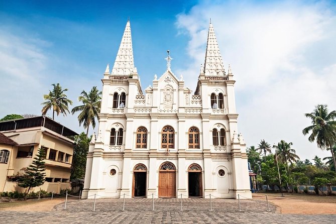 Kochi City Tour - a Private Guided Tour in Kochi With Hotel up ! - Key Points