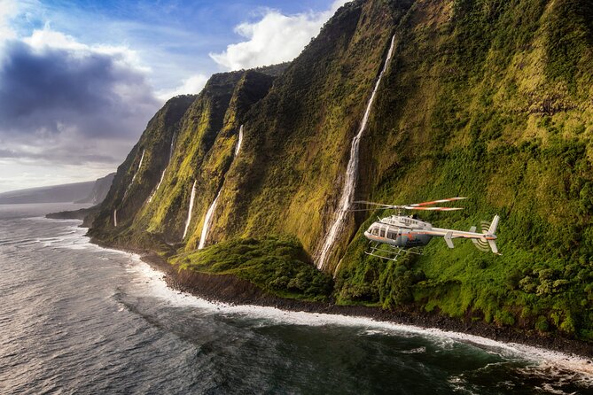 kona kohala coast waterfalls helicopter tour Kona: Kohala Coast & Waterfalls Helicopter Tour