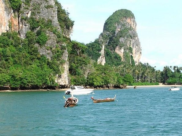 Krabi Hong Island Tour by Long Tail Boat - Key Points