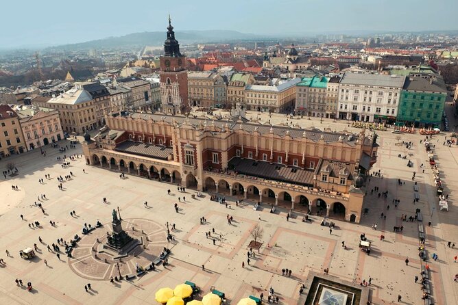 Krakow Old Town Highlights Private Walking Tour - Key Points