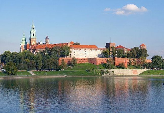 Krakow Wawel Castle With a Tour of the Old Town on a Golf Cart - Key Points