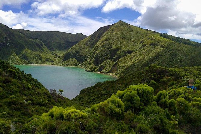 lagoa do fogo trail full day walking tour with lunch Lagoa Do Fogo Trail Full-Day Walking Tour With Lunch