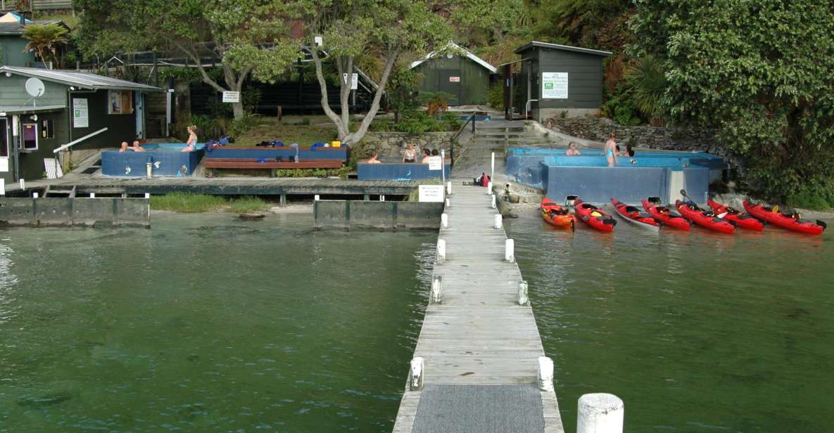 Lake Rotoiti & Hot Pools Guided Kayak - Key Points