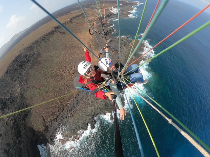 Lanzarote: Tandem Paragliding - Key Points