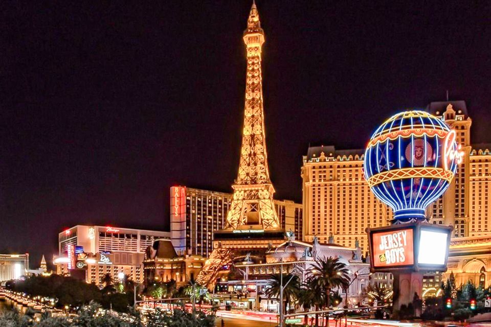Las Vegas: Eiffel Tower Viewing Deck Entrance Ticket - Key Points