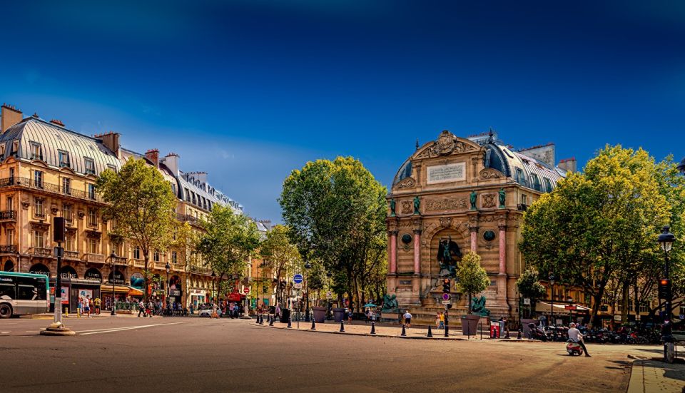 Latin Quarter Walking Tour - Notre Dame Saint Michel - Key Points