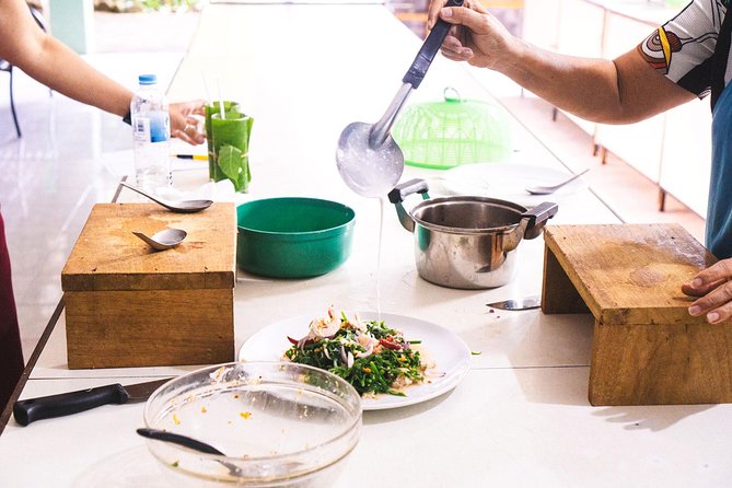 Learn to Prepare Authentic Southern Thai Cuisine With a Local Culinary Expert - Key Points