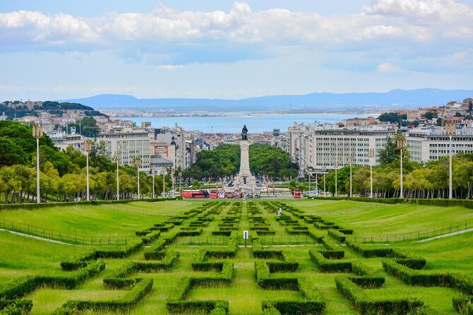 Lisbon Half-Day (4 Hours) Private Tour on a Electric Tuk Tuk - Key Points