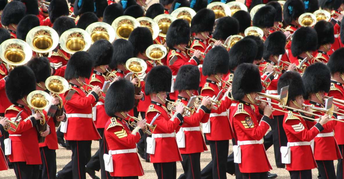 London: Buckingham Palace Changing of the Guard Guided Tour - Key Points