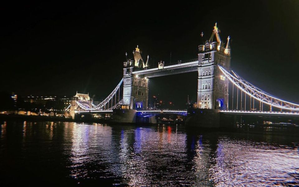 London: Explore London By Night In A VIP Private Car - Key Points
