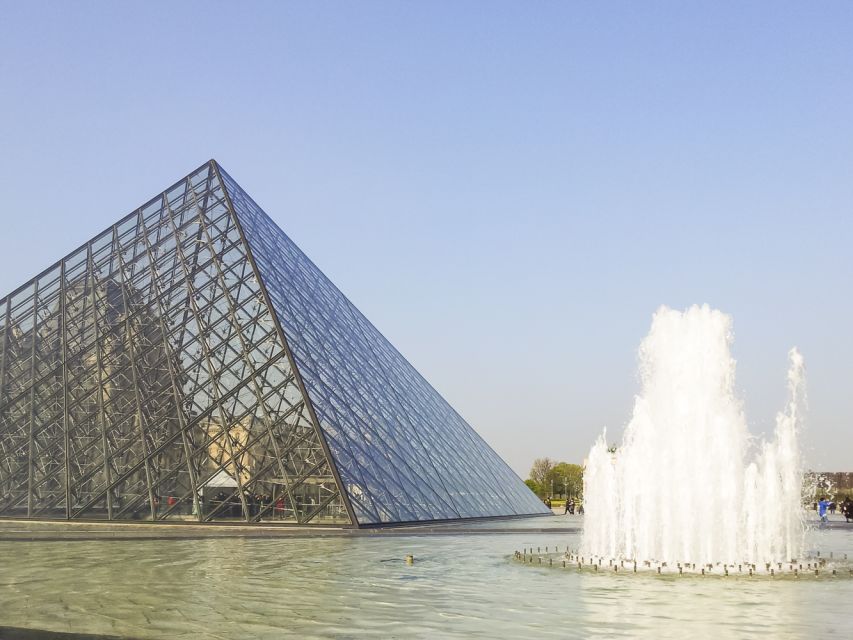 Louvre Museum: Mona Lisa Without the Crowds Last Entry Tour - Key Points