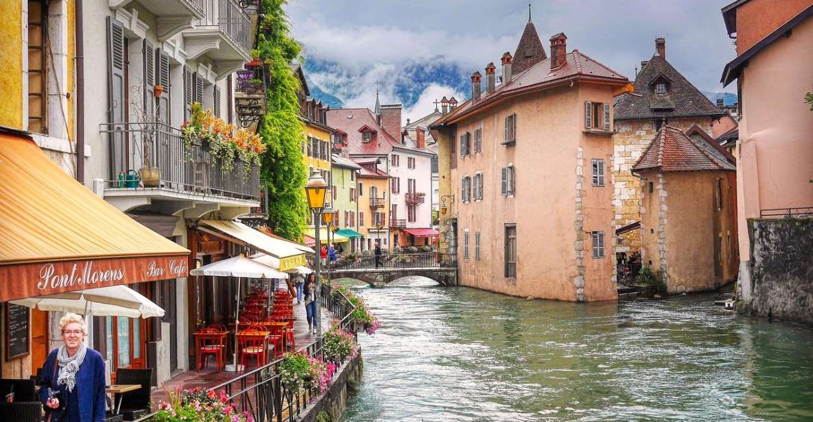 Lyon : Luxury Private Transfer to Annecy in Van - Key Points