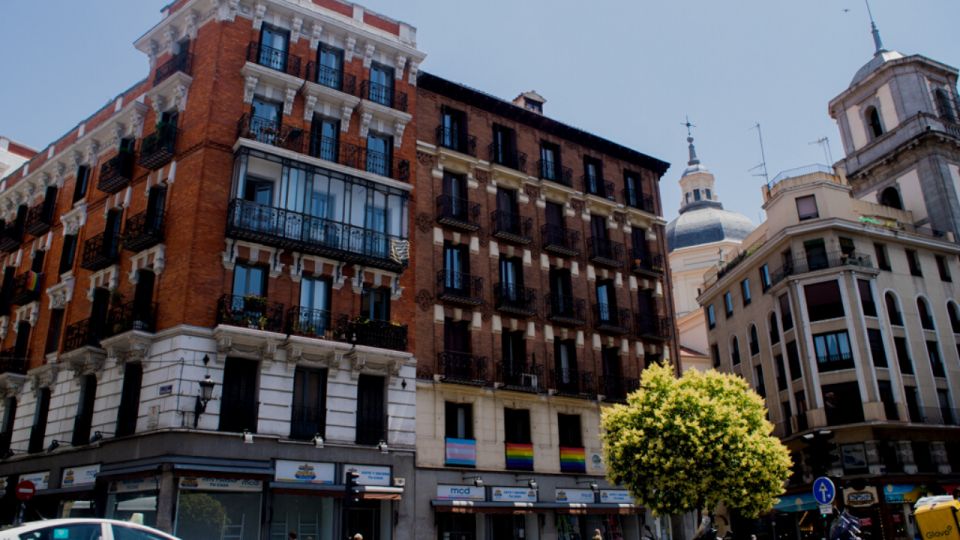 Madrid: Interactive City Discovery Adventure - Key Points