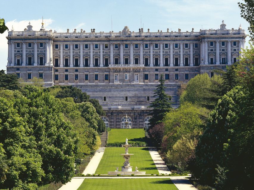 Madrid: Royal Palace Guided Tour With Entry Ticket - Key Points