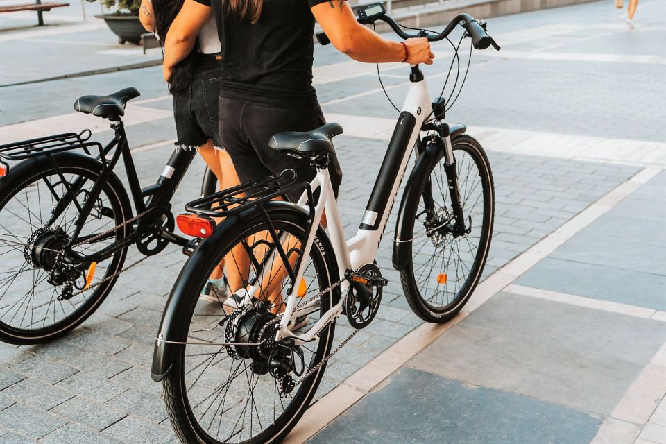 Malaga City Electric Bike Rental - Key Points