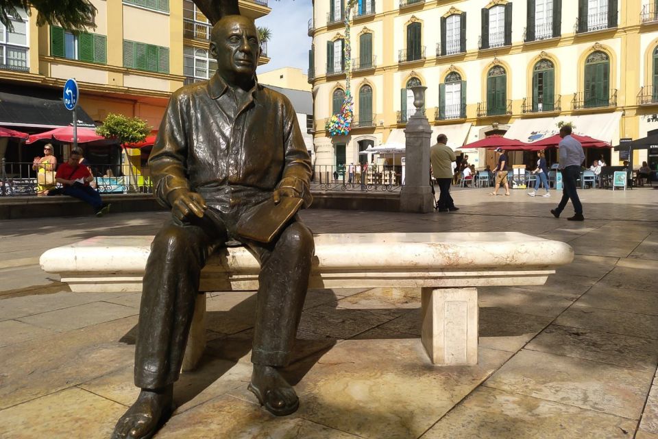 Malaga: Guided Tour of Picassos Birthplace Museum - Key Points