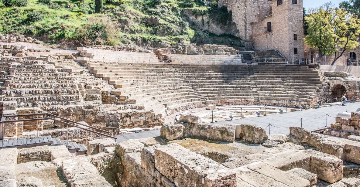 Málaga: Roman Theatre and Alcazaba Guided Tour - Key Points