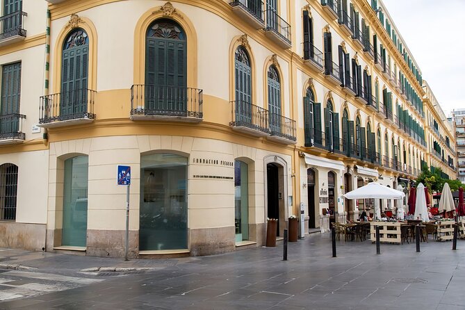 Malagas History Unveiled: A Walking Tour - Historical Landmarks in Malaga