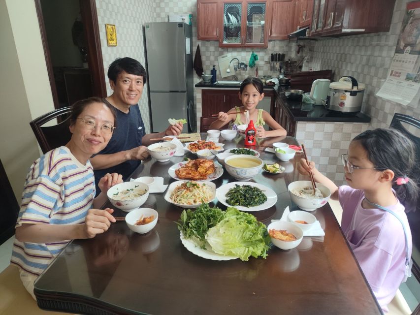 Manh's Homestay, Farm Tour and Home Cooking Class - Key Points