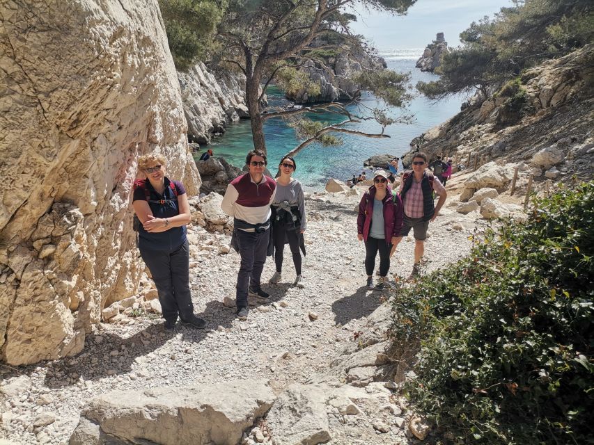 marseille calanques national park guided hike with picnic Marseille: Calanques National Park Guided Hike With Picnic