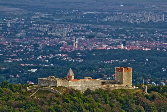 Medvedgrad Fortress: Half Day Guided Walking Tour From Zagreb - Key Points