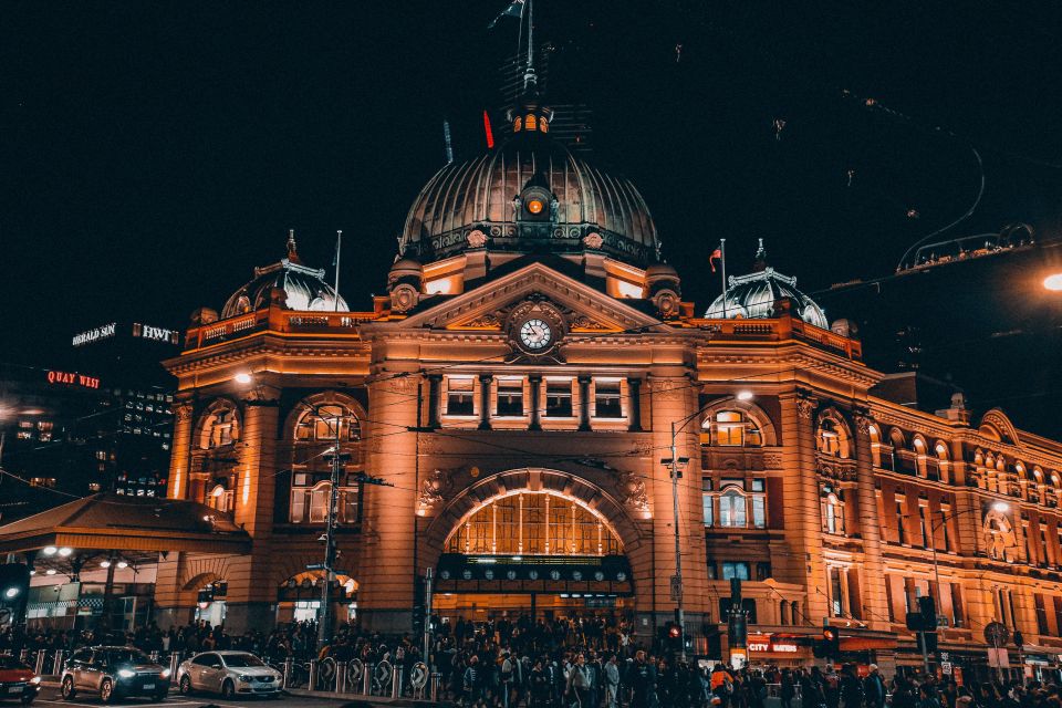 Melbourne: Hidden Alleyways, Ghosts and Best Instagram Spots - Key Points